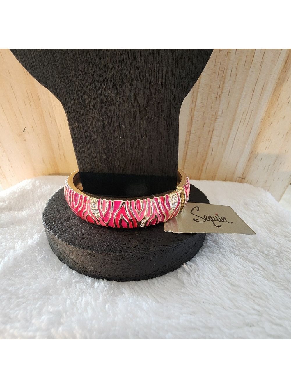 STUNNING Sequin™ Pink Zebra Enamel & Crystal Hinged Bangle Bracelet NWT - Picture 4 of 5